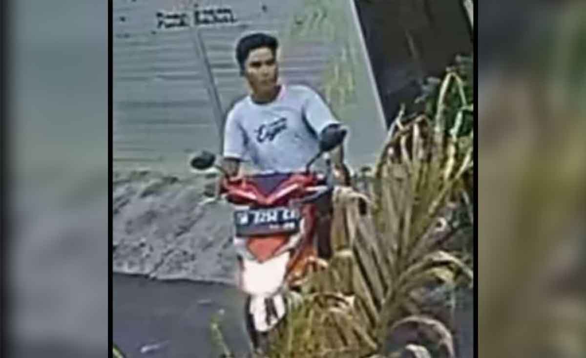 Aksi curanmor yang terekam CCTV di Pamekasan.