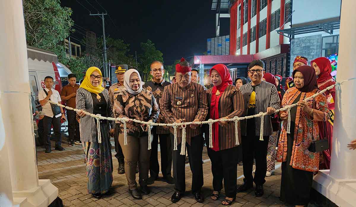 Bupati Nganjuk saat membuka Pameran Budaya Mataraman.