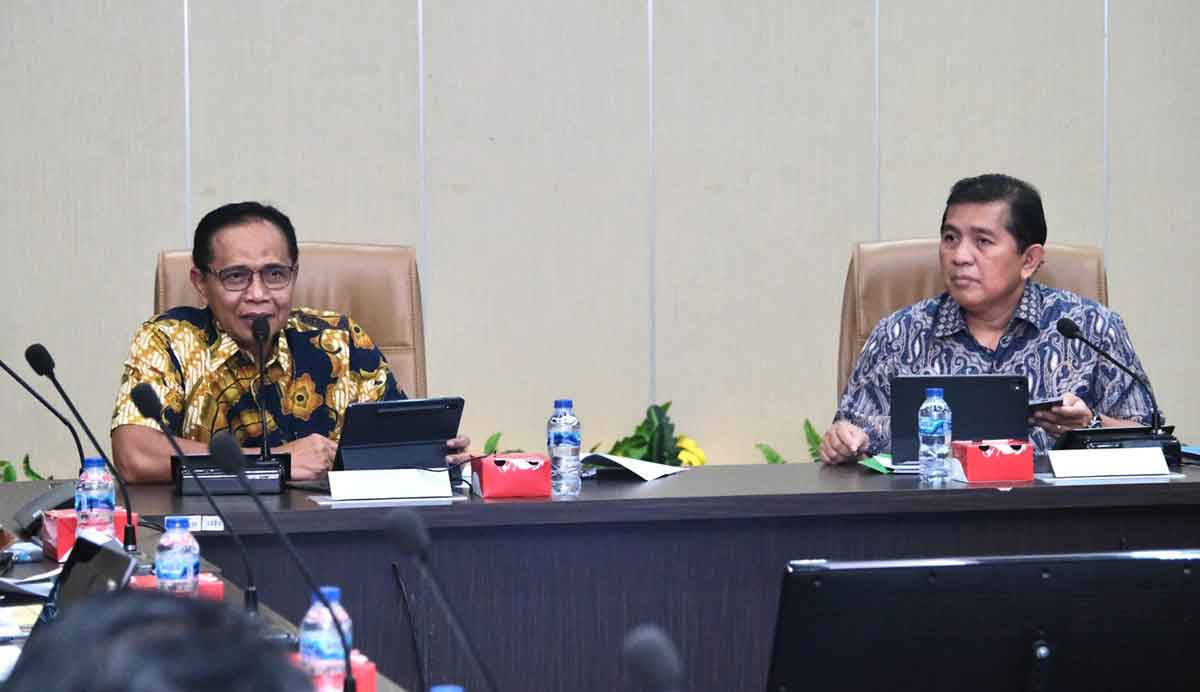 Sekjen Kementerian ATR/BPN saat rapat penyusunan revisi PP 20/2021.