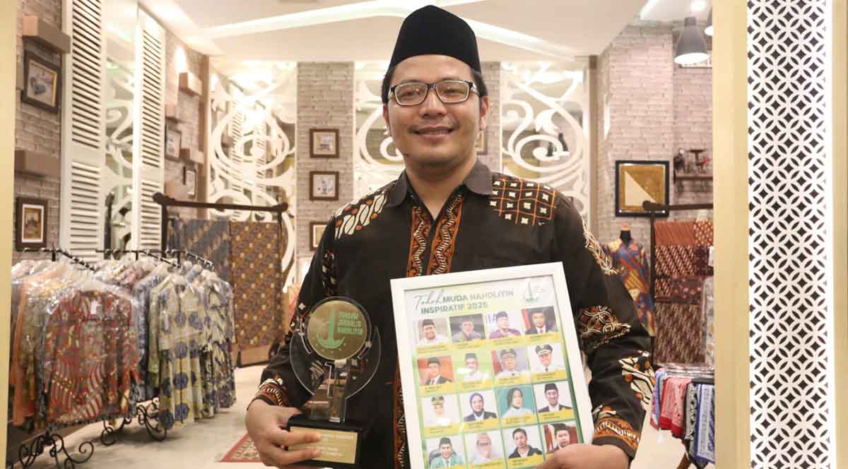 Gus Kholili Kholil, Intelektual Muda NU Pembela KH Anwar Manshur