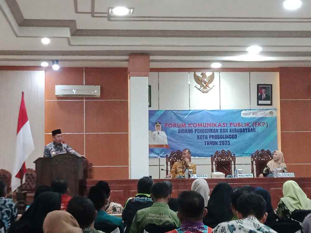 Forum Komunikasi Publik (FKP) yang digelar oleh Disdikbud Kota Probolinggo. 