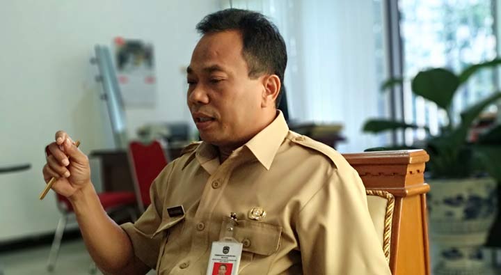 H. Heru Sukresno, Kepala BPKAD Pacitan. foto: YUNIARDI S/ BANGSAONLINE