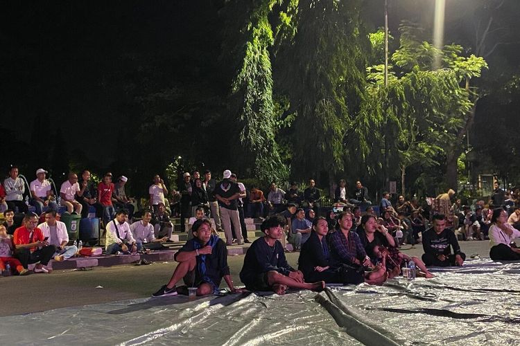 Warga Baduy Ikut Nonton Debat Cawapres di Banten, Rela Tempuh 40 Km. Foto: Ist