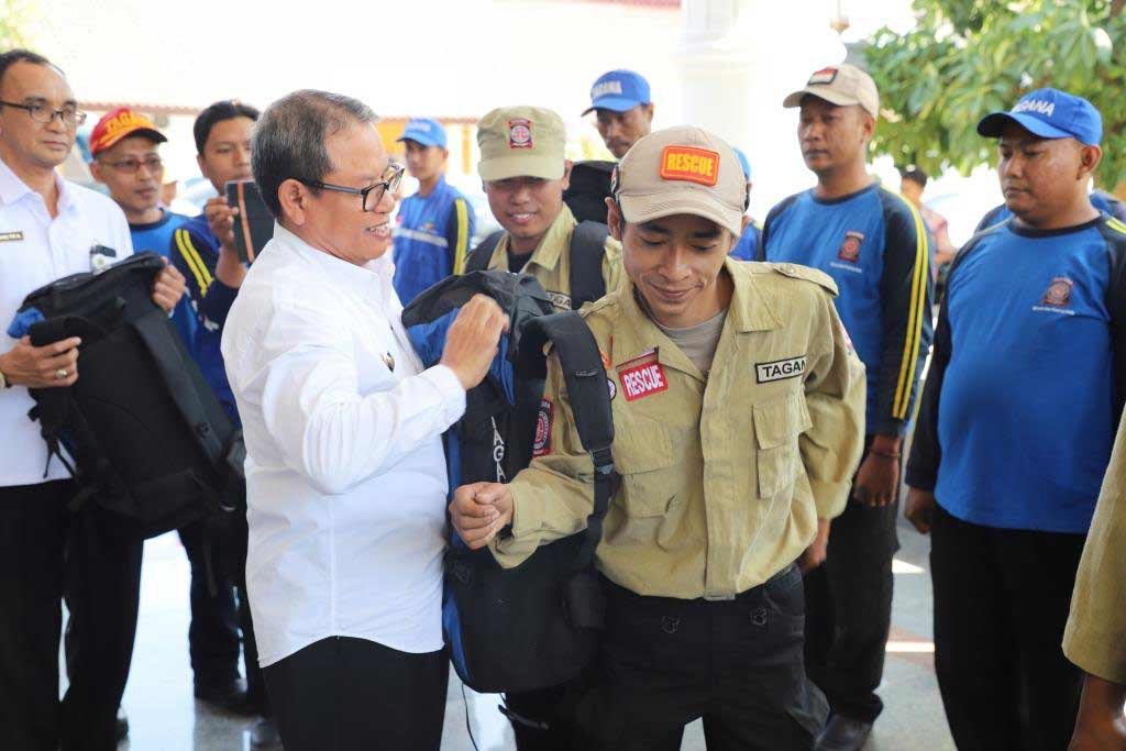 Pemkab Tuban Salurkan Bantuan Logistik dan Berangkatkan Relawan Tagana ke Lombok