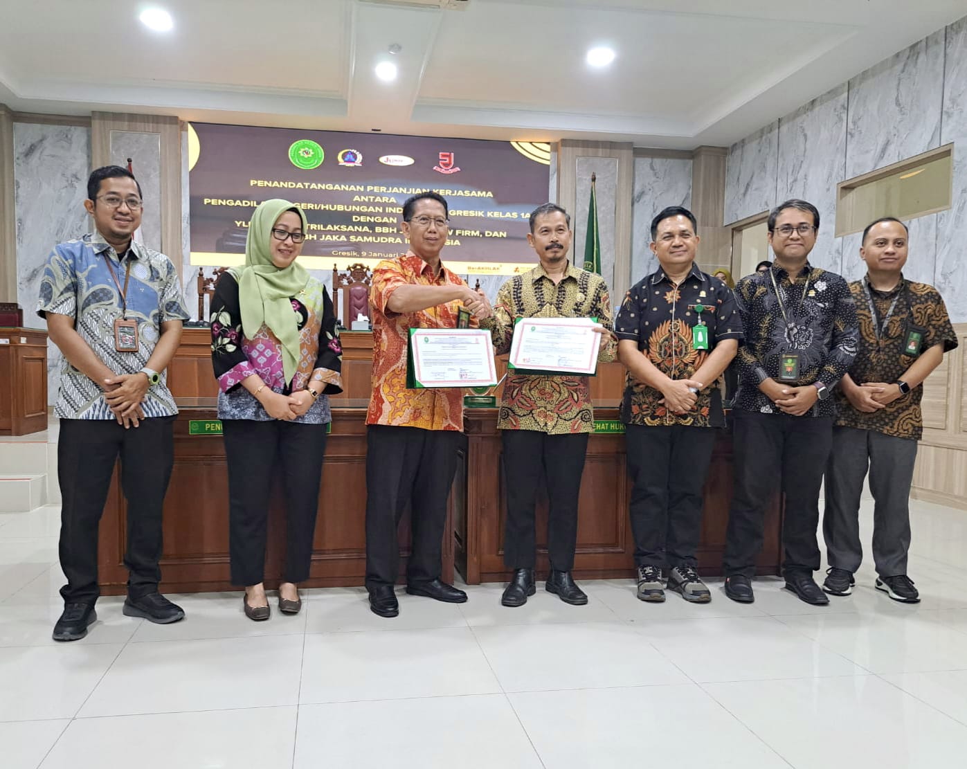 Ketua PN Gresik Achmad Rifa