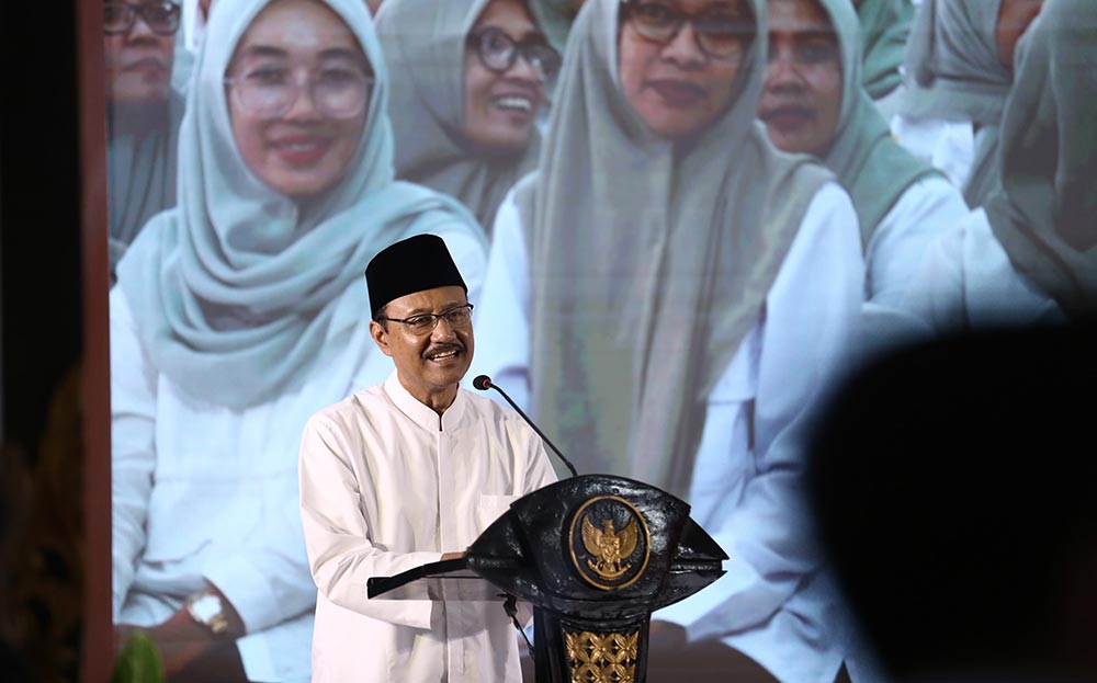 Menteri Sosial Saifullah Yusuf saat di Pendopo Kabupaten Jombang. Foto: AAN AMRULLOH/ BANGSAONLINE