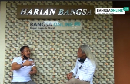 Kunto Hartono (kanan) dan M Mas