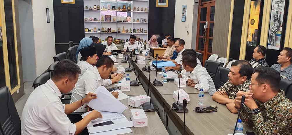 Audiensi PT Smelting dengan Eks Karyawan, DPRD Gresik Usul Utang Rp20 Miliar Dihapus