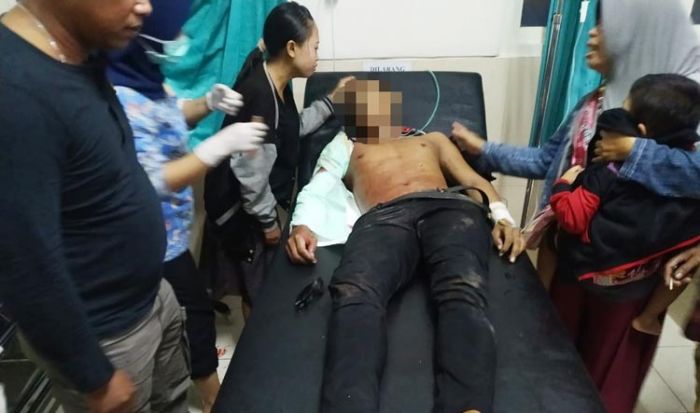Korban sempat dibawa ke Klinik Graha Puger Sehat, namun tak tertolong.