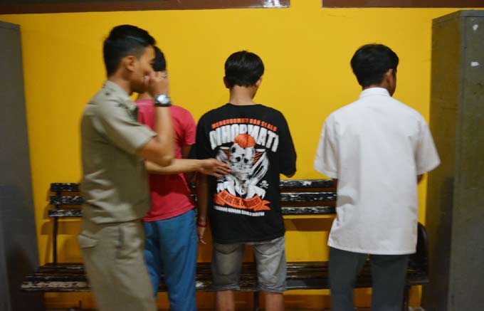 Pesta Miras, 12 Pelajar di Lumajang Diamankan