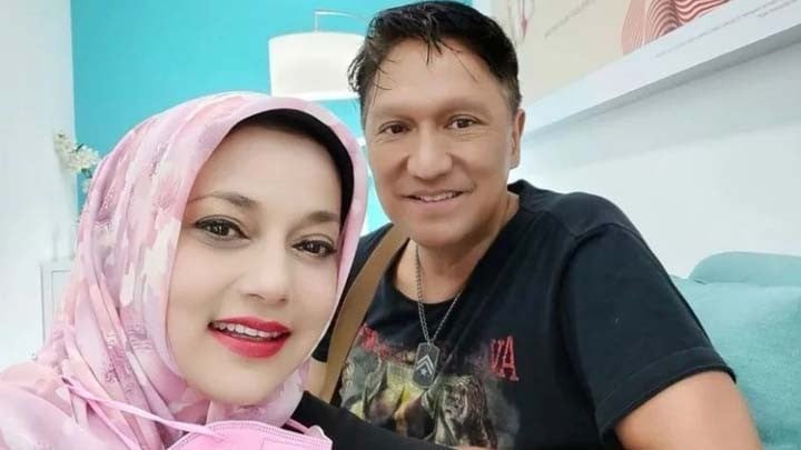 Marissa Haque dan suaminya, Ikang Fawzi. Foto: instagram/inews.id