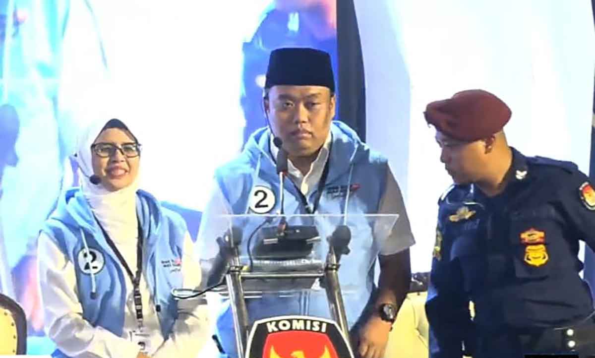 Debat Pilbup Blitar Dihentikan, Salah Satu Paslon Diduga Langgar Tata Tertib