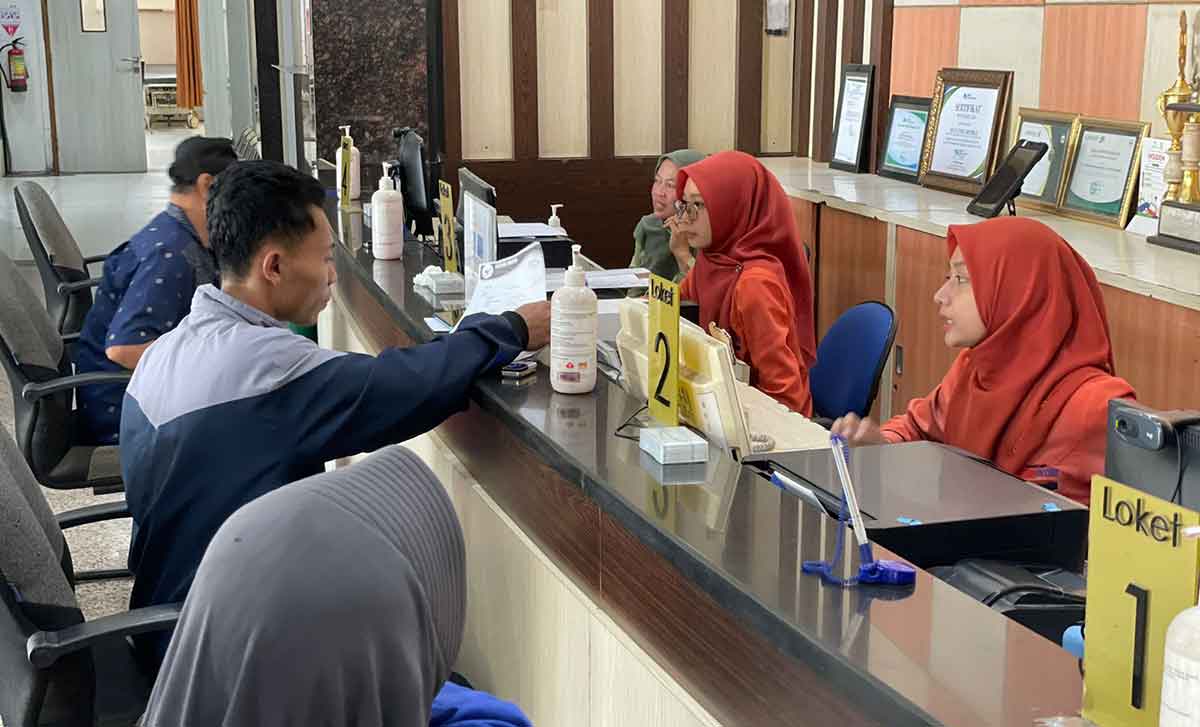 Pelayanan dari petugas BPJS Kesehatan.