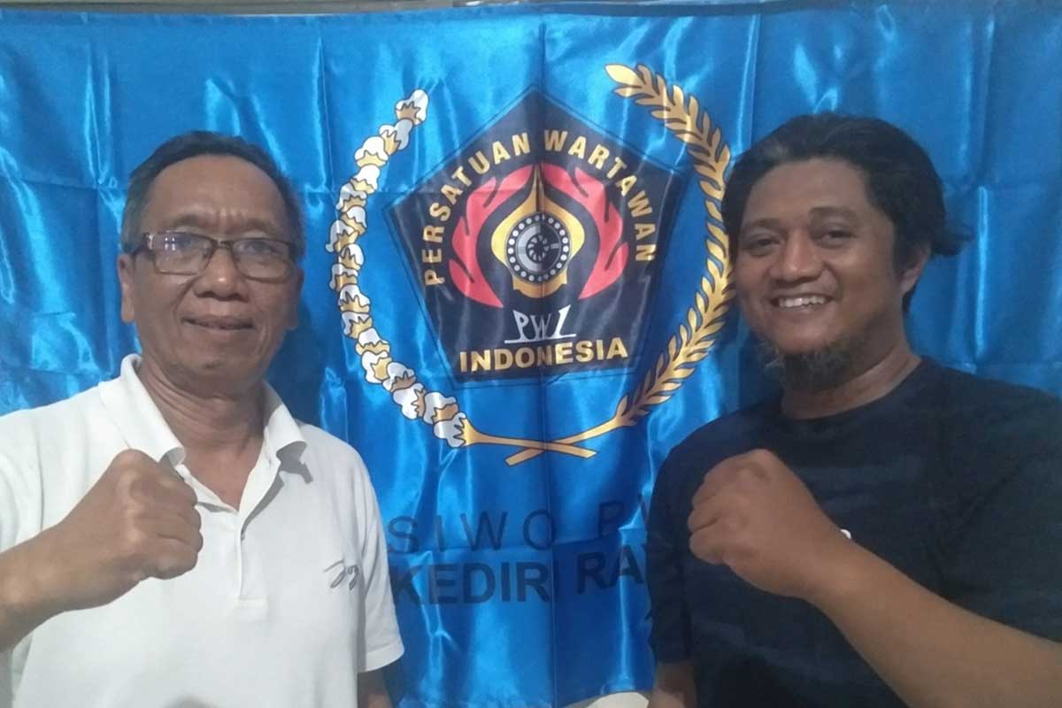 Misono (kiri) dan Aria Panama dua atlet catur yang siap terbang ke Kalimantan Selatan. Foto: Ist.