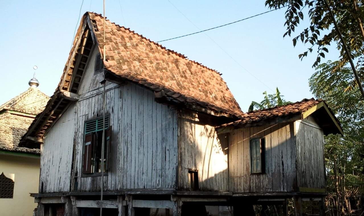 Langgar bersejarah di desa Kayuputih, Situbondo. foto: istimewa.