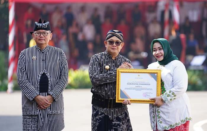 Upacara Hari Lahir Pancasila Di Grahadi Semarak, Cerminkan Semangat ...