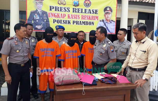 Tiga pemuda pelaku pemerkosaan terhadap korban yang masih di bawah umur.
