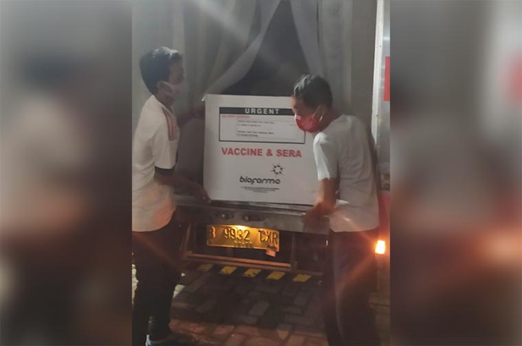 Vaksin Covid-19 Tiba di Pamekasan, Bupati Baddrut Siap Jadi Orang Pertama yang Disuntik