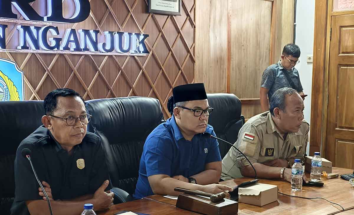 Gelar Demo, Paguyuban Truk Nganjuk Raya Suarakan 3 Tuntutan ke Dewan
