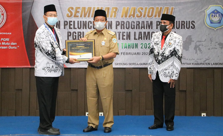 PGRI Lamongan Perjuangkan K2 Menuju Sukses Sejuta P3K