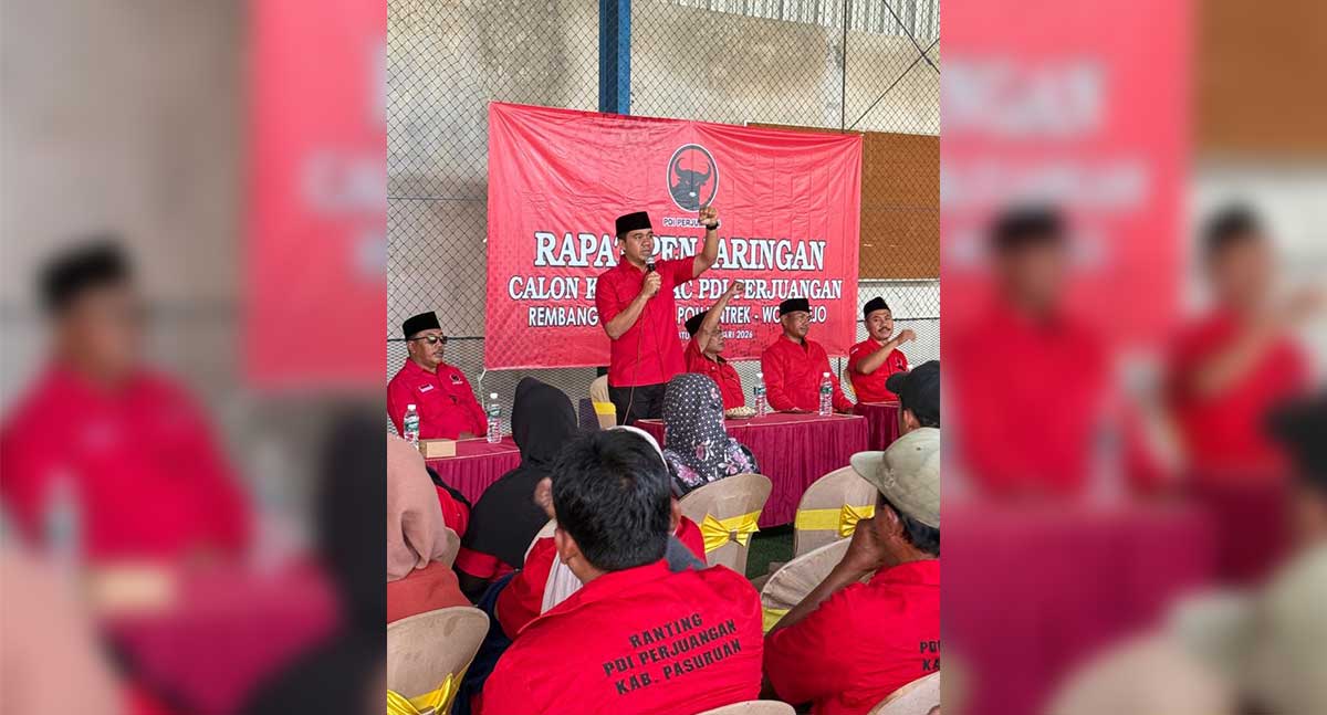 Sekretaris DPC PDIP Kabupaten Pasuruan, Muhammad Zaini, saat memberi arahan.