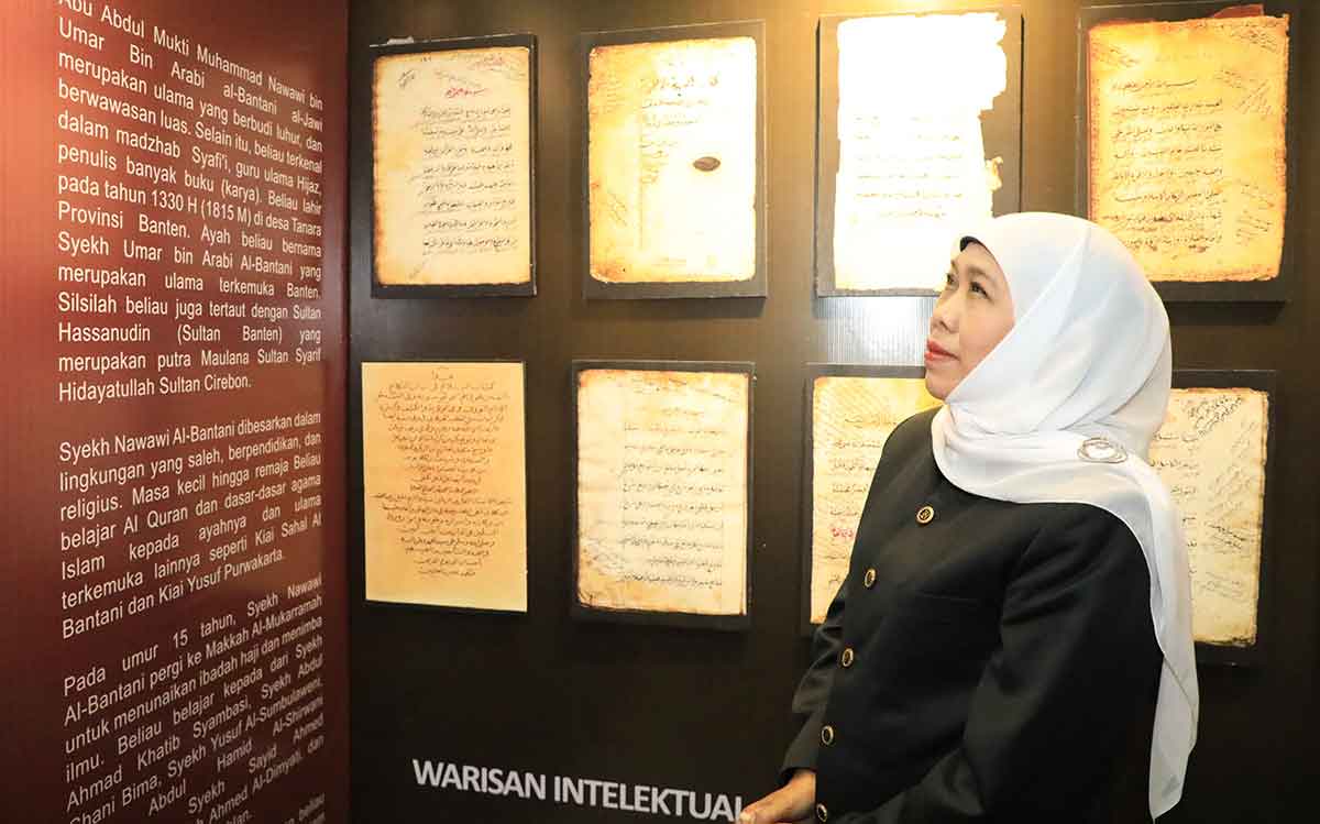 Khofifah Indar Parawansa.