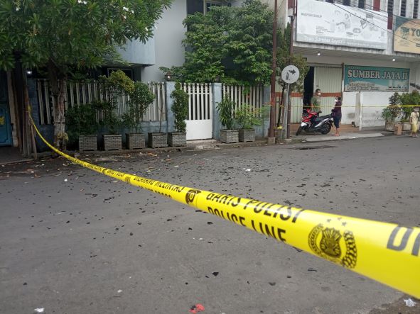 Kaca Berserakan, Terjadi Ledakan di Rumah Jalan Karyawan Kota Mojokerto