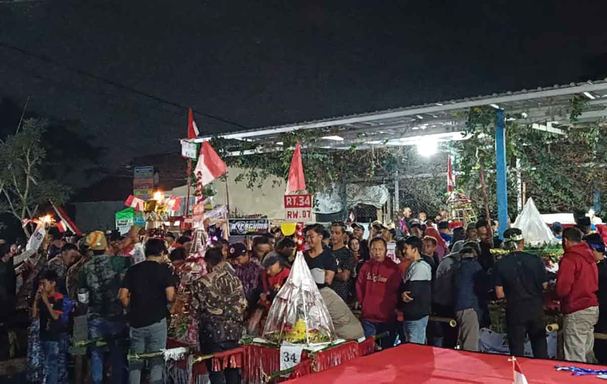 Ada Arak Arakan Tumpeng Dan Bantengan Di Bersih Desa Sumbersuko