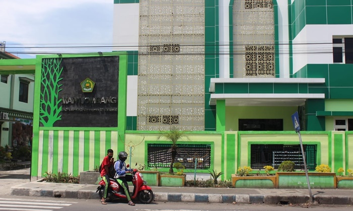 Gedung sekolah MAN 1 Jombang.