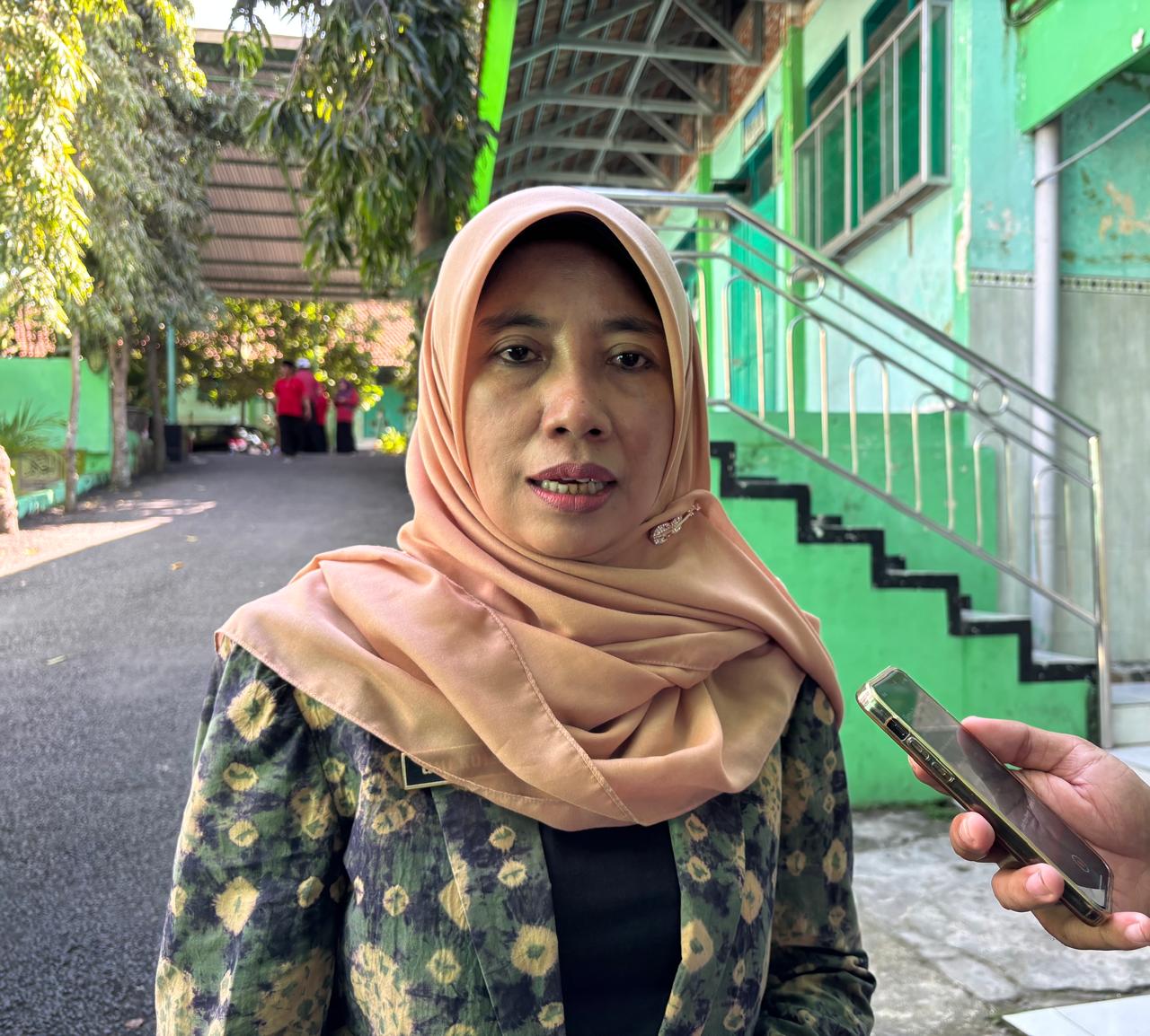 Hj. Umi Kulsum, Kepala Kemenag Tuban