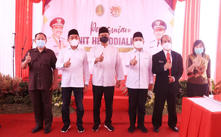 Wali Kota Pasuruan Saifullah Yusuf (Gus Ipul) meresmikan Gedung Perawatan dan Pelayanan Cuci Darah (Hemodialisis) RSUD dr. R. Soedarsono Kota Pasuruan, Kamis (3/6/2021).