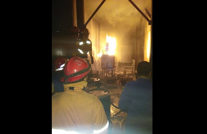 Gudang Oli Bekas di Buduran Sidoarjo Dilalap Si Jago Merah