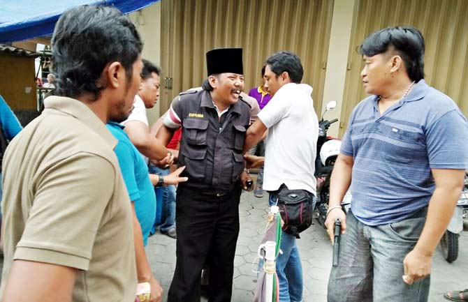 Saat Penyergapan di TKP dekat perempatan pegadaian Pamekasan oleh tim gabungan intel TNI