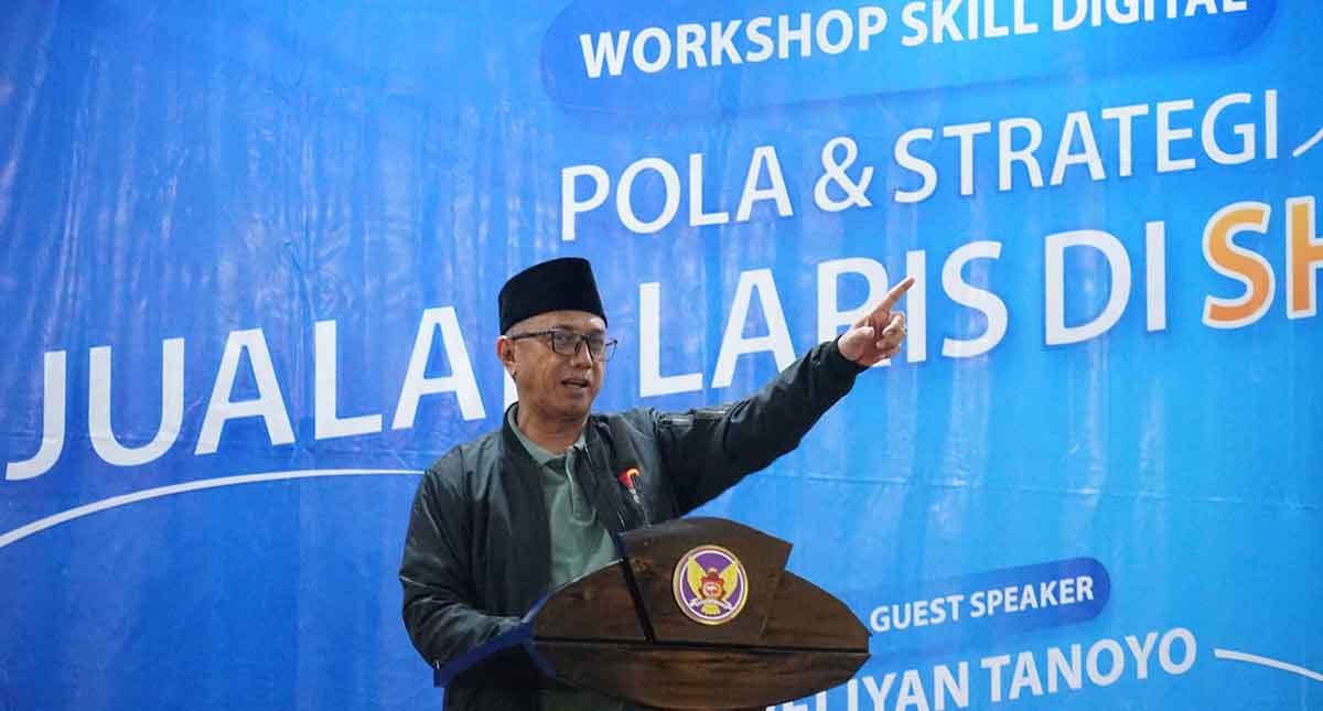 Wakil Wali Kota Kediri saat memberi sambutan. Foto: Ist 