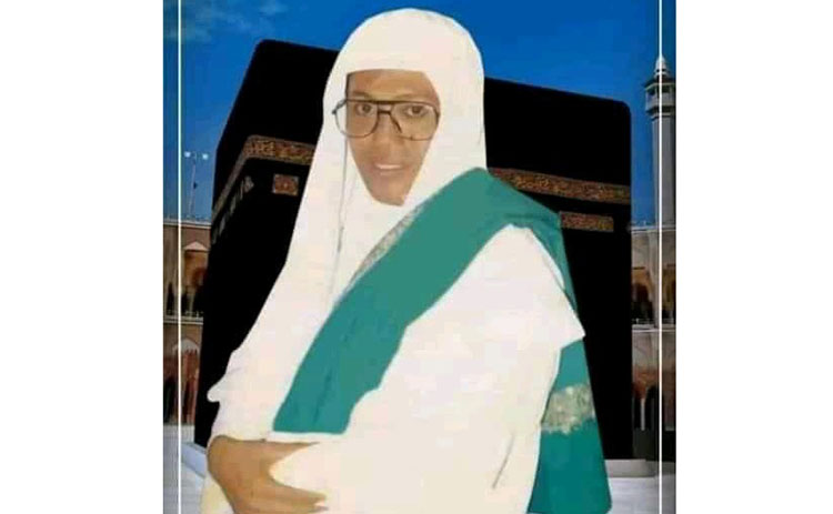 Porno sharqona kiyimda