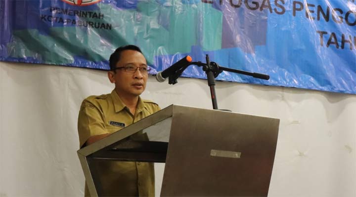 Plt. Kepala Dinas Komunikasi, Informatika, dan Statistik Kota Pasuruan Fendy Krisdiyono saat menyampaikan sambutan.