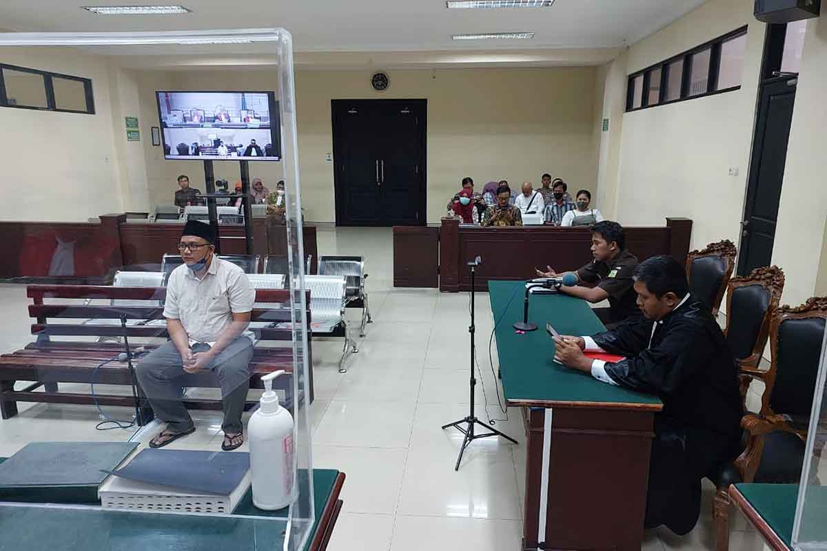 Sidang pembacaan putusan terhadap Gilang Ramadhan di Pengadilan Tipikor Surabaya
