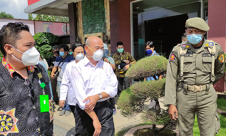 Jumlah Meningkat Tajam, Menko PMK Soroti Upaya Penanganan Limbah Medis di Daerah
