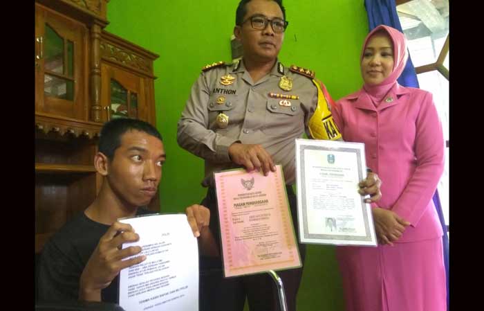 Pemuda Disabilitas Pandai Baca Puisi Ingin Lanjutkan Sekolah