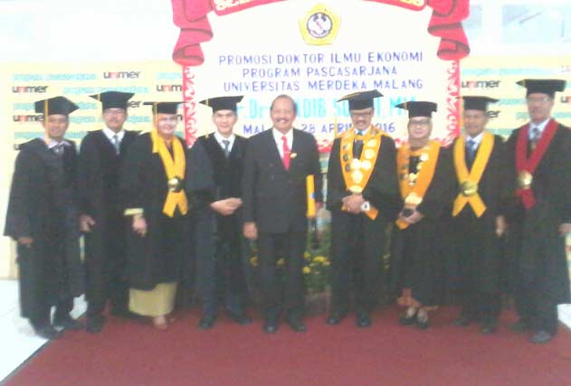 Dr.Drs.Wadib Su