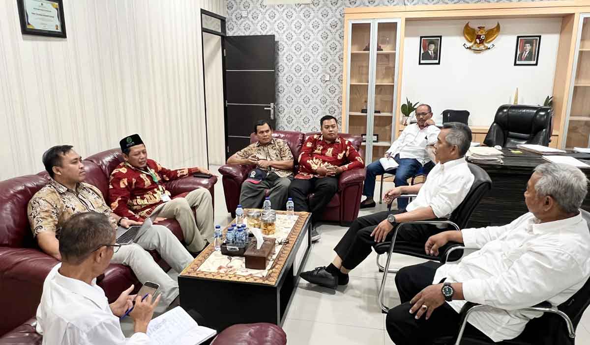 Kantah Kabupaten Pasuruan menerima kunjungan UINSA Surabaya.