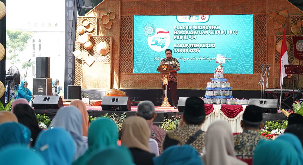 Bupati Kediri saat memberi sambutan. Foto: Ist