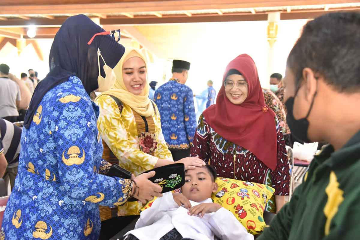 Sambut Harjasda ke-164, Ratusan Anak Ikuti Khitan Massal Baznas Sidoarjo