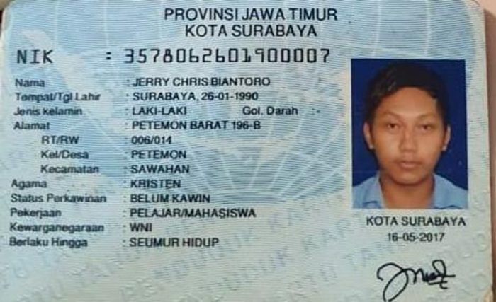 KTP korban penusukan di Jl Bypass Juanda, Sedati, Sidoarjo.