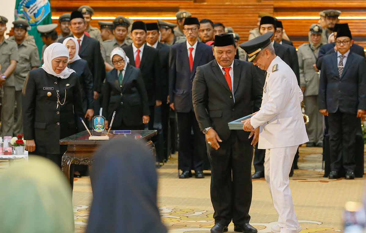 Sri Handoko Taruna saat dilantik Gubernur Khofifah sebagai Pj Bupati Nganjuk.