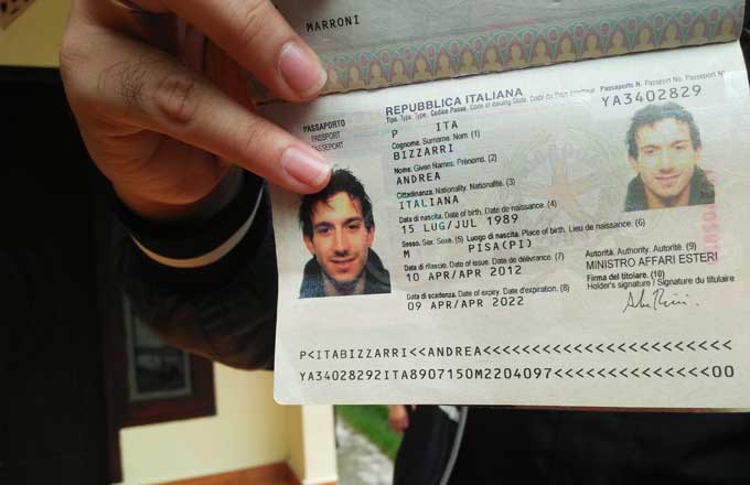 Paspor Andrea Bizzari saat diamankan petugas Kantor Imigrasi Kelas II Blitar.