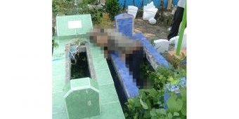 Ziarah di Makam Keluarga, Kakek Asal Sindujoyo Gresik Meninggal di atas Kuburan