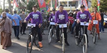 Lepas Parade Sepeda Nusantara 2, Wali Kota Kediri Sebut Semangat Onthelis Sepeda Tua Luar Biasa