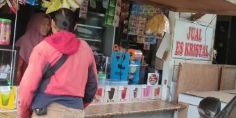 Kasus Dugaan Penggelapan Dana Pembangunan Masjid Al-Islah di Perempatan Kenjeran Jalan di Tempat