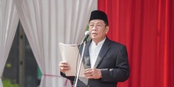 Pimpin Apel Peringatan HSN 2024, Plh Bupati Lamongan Ajak Santri Warisi Nilai-Nilai Luhur